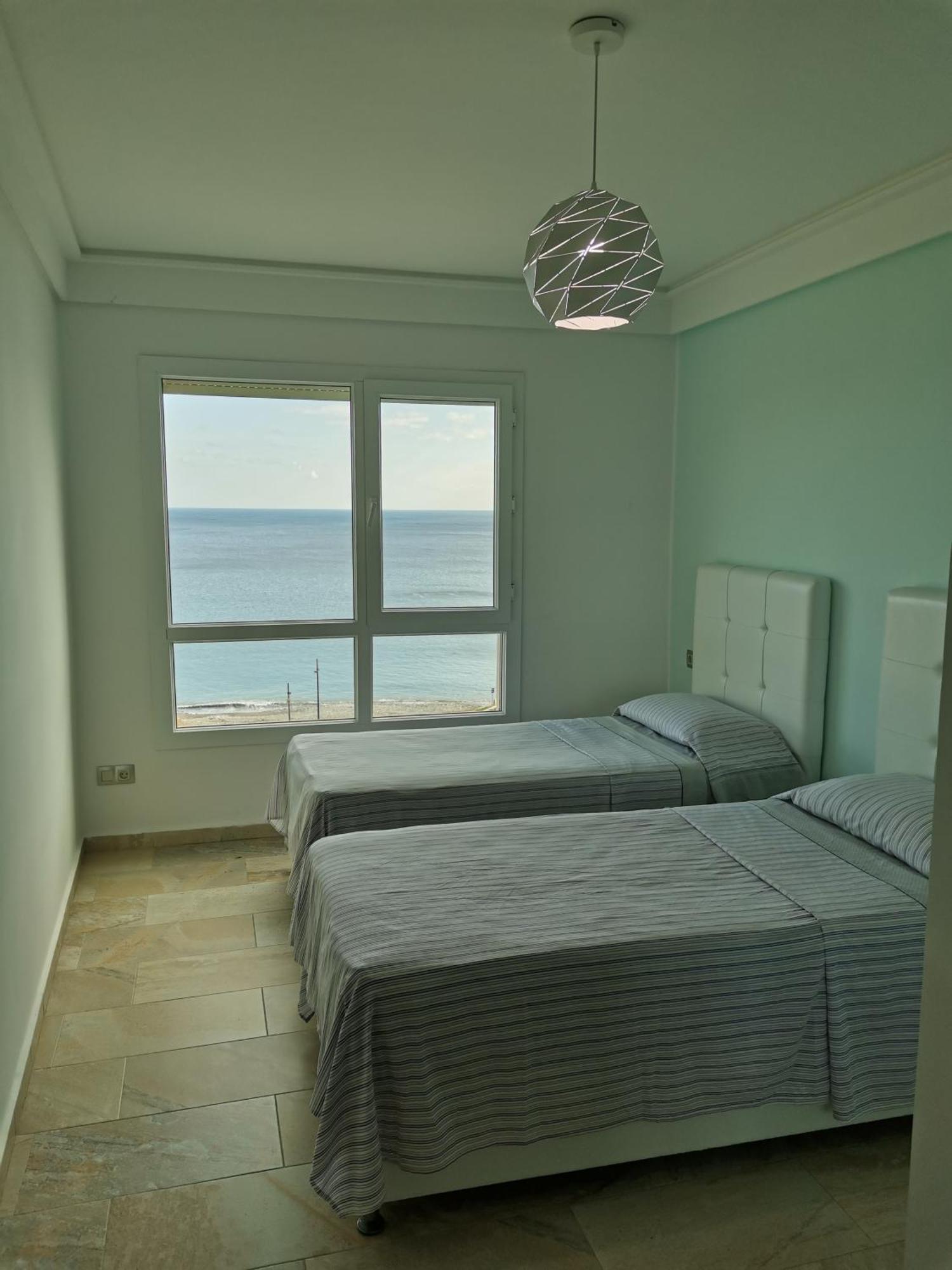 Appartf3 Vue Panoramique Sur Mer Residence Vista Del Mar Fnideq Esterno foto