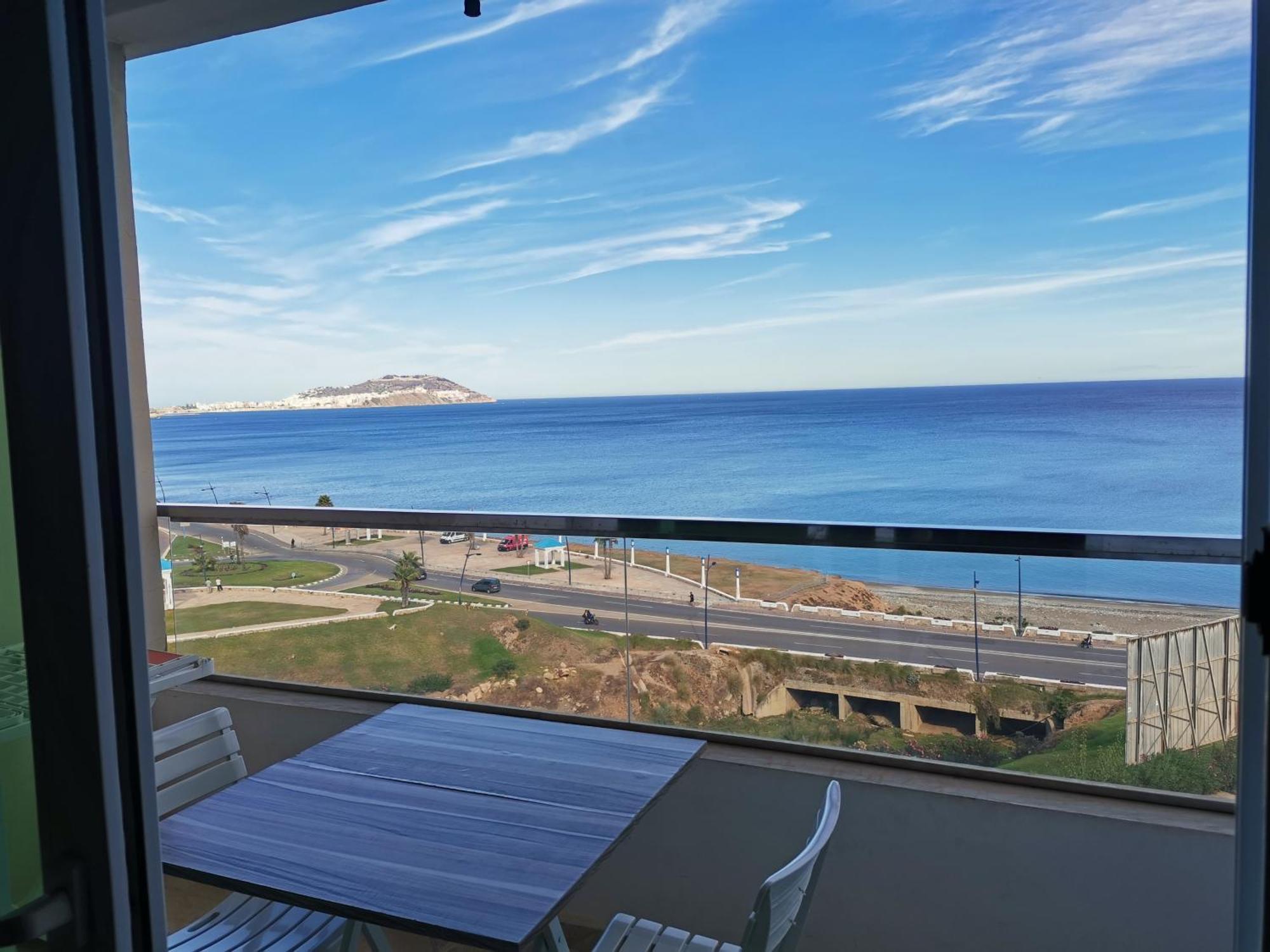 Appartf3 Vue Panoramique Sur Mer Residence Vista Del Mar Fnideq Esterno foto